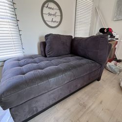 Cindy Crawford Couch 