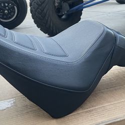 Factory Harley Davidson Seat, came off 2018 Fatbob.