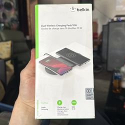 Dual Wireless Charger By Belkin