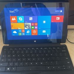 Surface 32 Gigabytes Deslaqueado