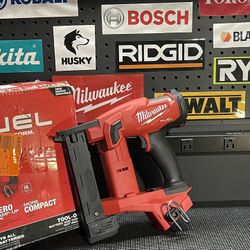 Milwaukee M18 FUEL 18-Volt Lithium-Ion Brushless Cordless 18-Gauge 1/4 in. Narrow Crown Stapler (Tool-Only)- New open box  