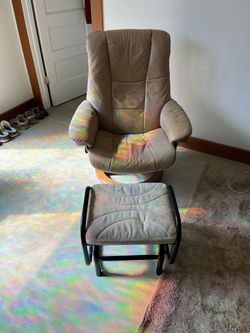 Chair with foot rest