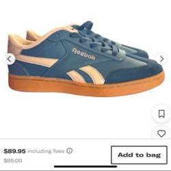 Reebok Forte Lounge women’s Navy and Tan Sneakers 