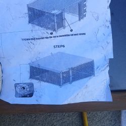 10×10×4 Metal Dog Kennel New In Box