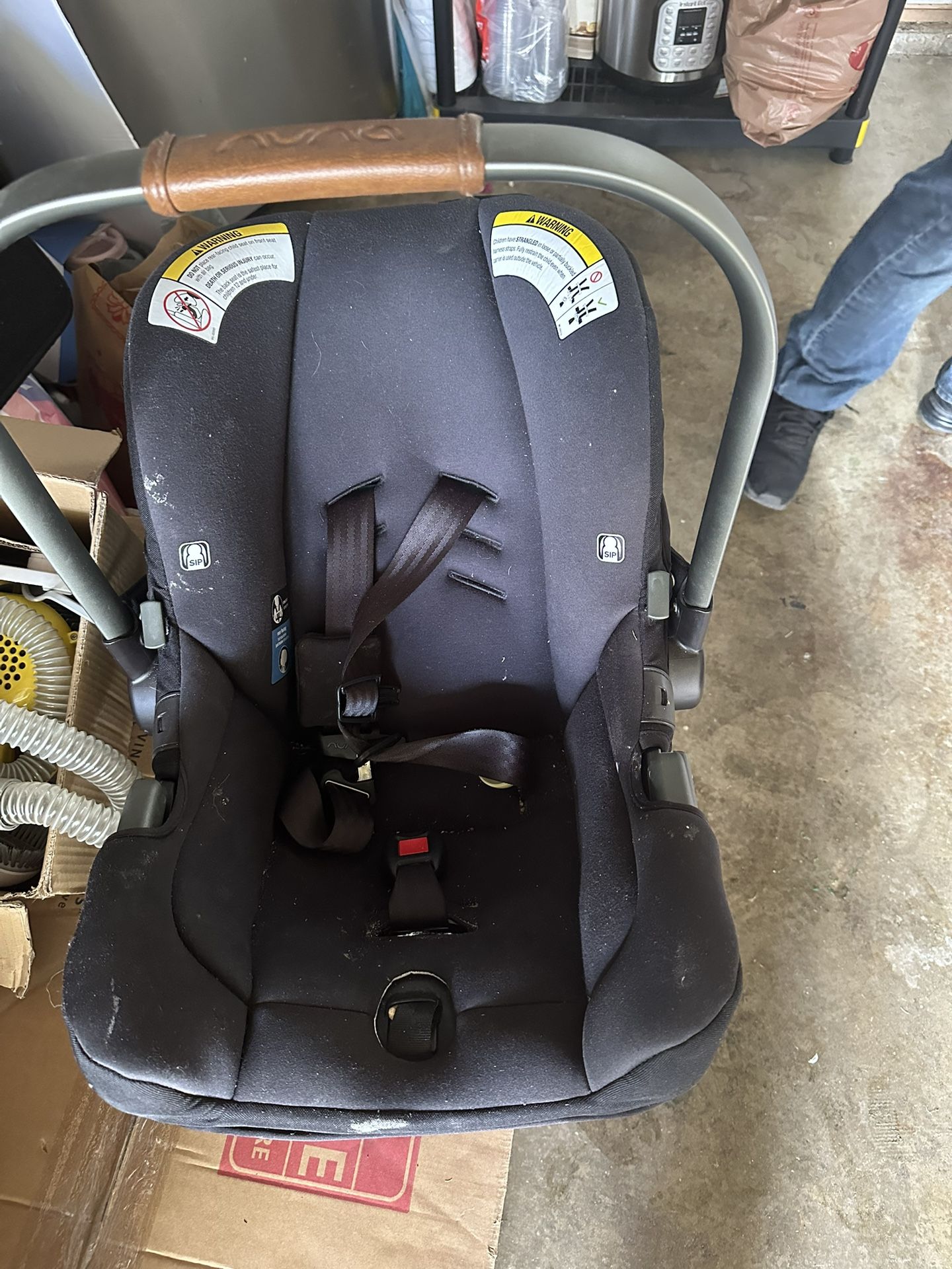 Nuna Infant Car Seat