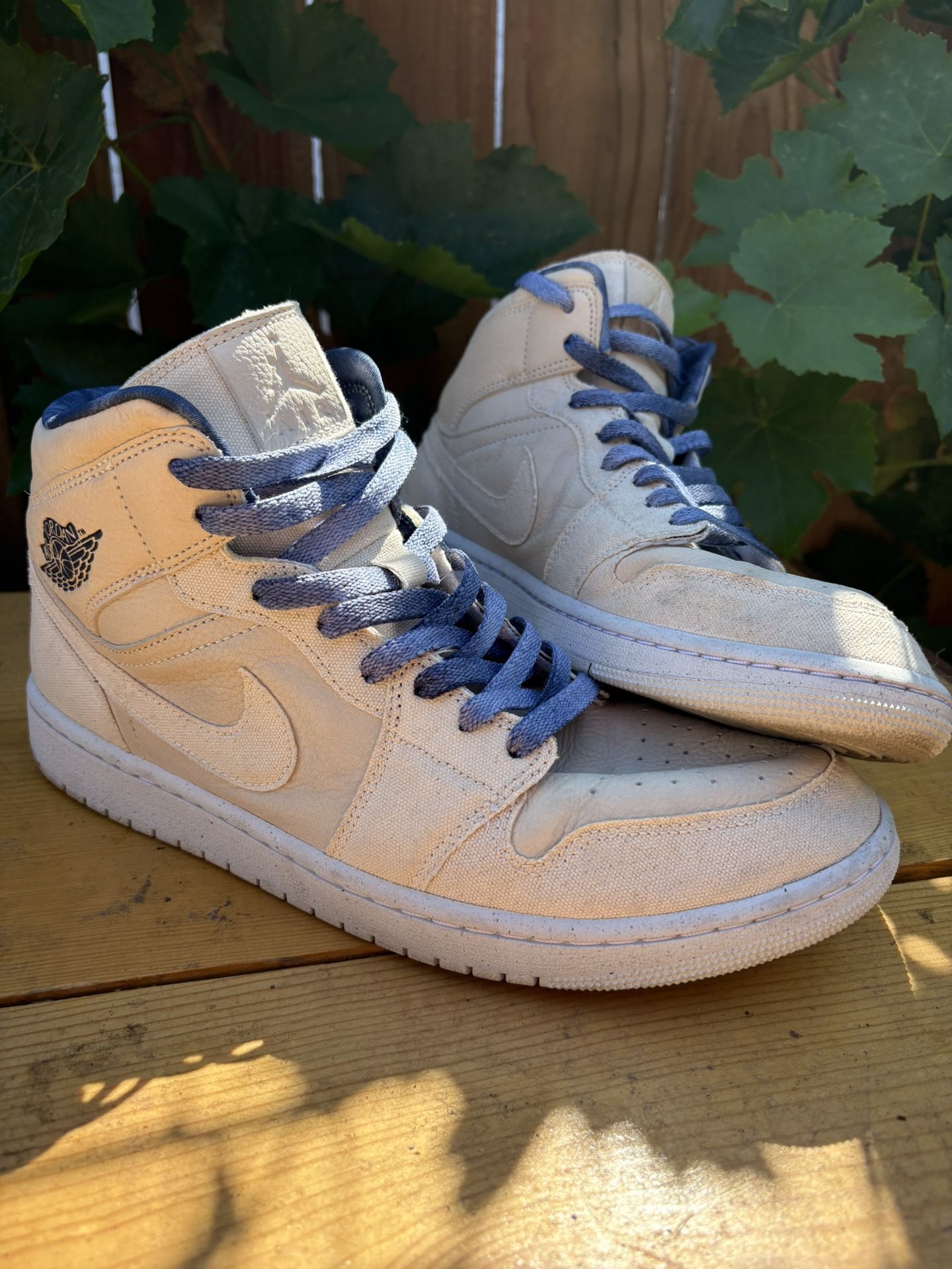 Jordan 1 Mid Sandrift