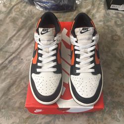 NIKE: “Vintage Coral” Low-Dunks. [M10.0] 