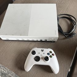 Xbox One S Console And Controller 