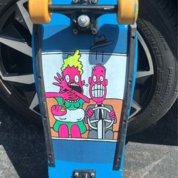 Rare vintage vintage Variflex skateboard, specifically  the "Driver" model from 1987.  Skateboardrare vintage collectible board