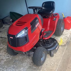 Riding Lawnmower, Tractor