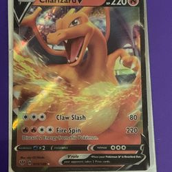 Pokemon TCG English Card Darkness Ablaze Charizard V 019/189 Holo Ultra Rare