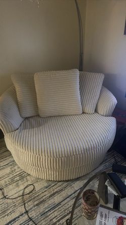 Oversized Round Swivel Chair Cream Ribbed