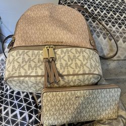 Micheal Kors backpack & wallet 
