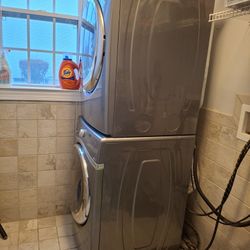 Whirlpool Duet Electric Dryer, Large Capacity, With Steam