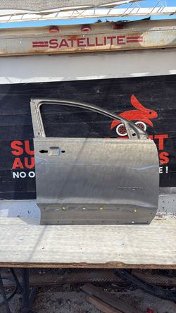2017 Acadia Door Front Passenger OEM 2023