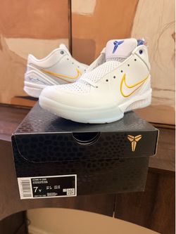 Nike Kobe 4 Draft Day Pack White Glacier Blue NEW/SNKRS RECEIPT SIZE: 7Y (GS) FIRM ONLY $160