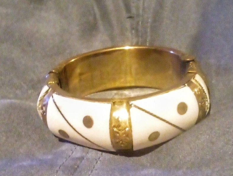 Vintage Brass/Bone Bracelet (Hinge/Pin Clasp)