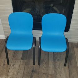 Kids heavy duty lifetime chairs 