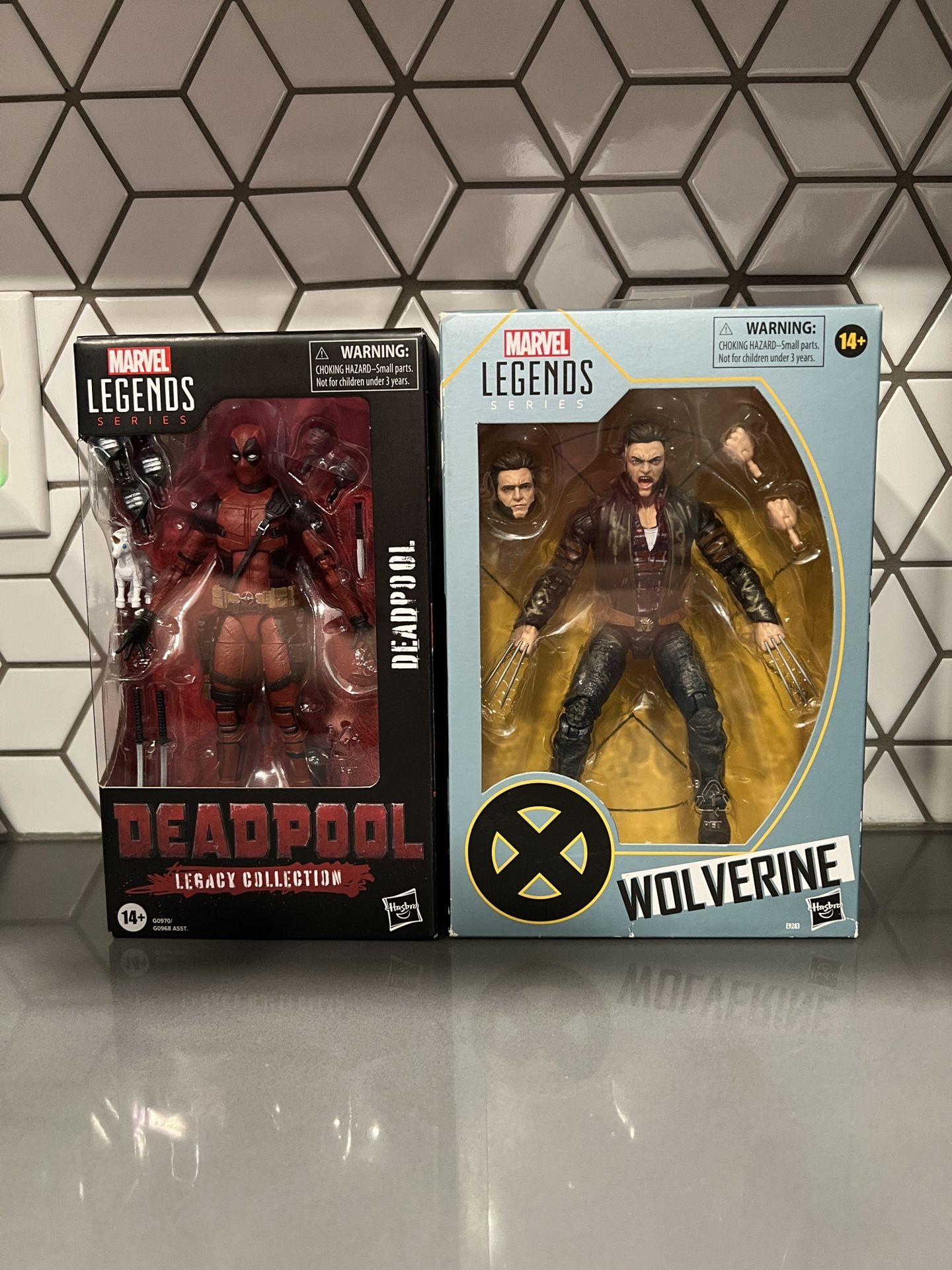 Marvel Legends Deadpool Legacy Collection And Wolverine Logan 20th Anniversary