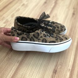 VANS Authentic Platform (fuzzy) 