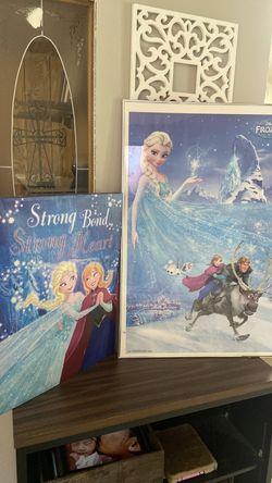 Frozen wall hangings