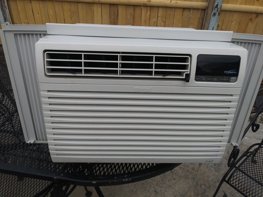Kenmore 8000 BTU Air Conditioner