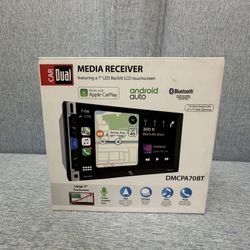 Dual Audio 200 Watt Carplay Receiver - DMCPA70BT