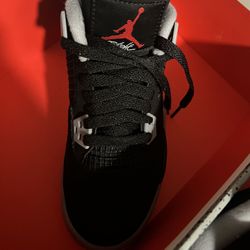 Jordan 4 Bred 4 Y