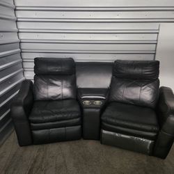 2 Seat Theater Recliner With Center Storage