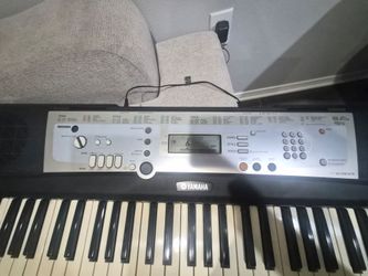 YAMAHA PRS E203