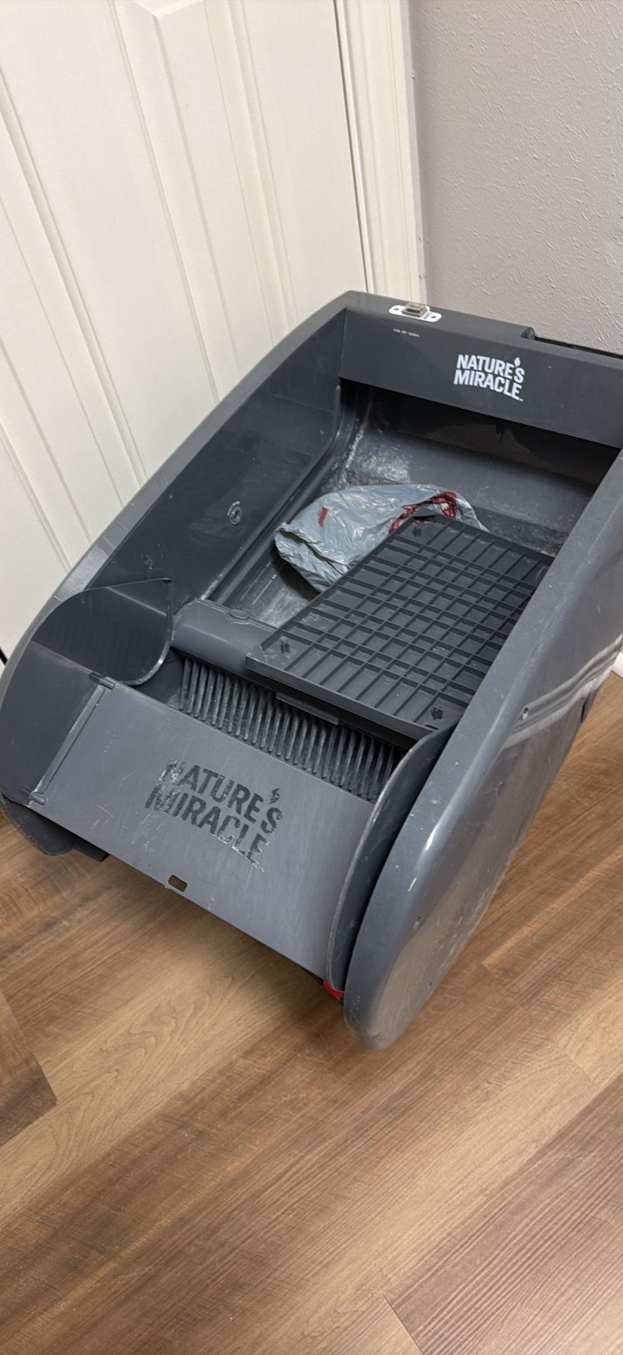 Automatic Litter Box