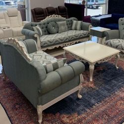 RODOS LIVING ROOM SET
Loveseat & Loveseat