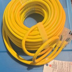100 Ft Industrial Extension Cord