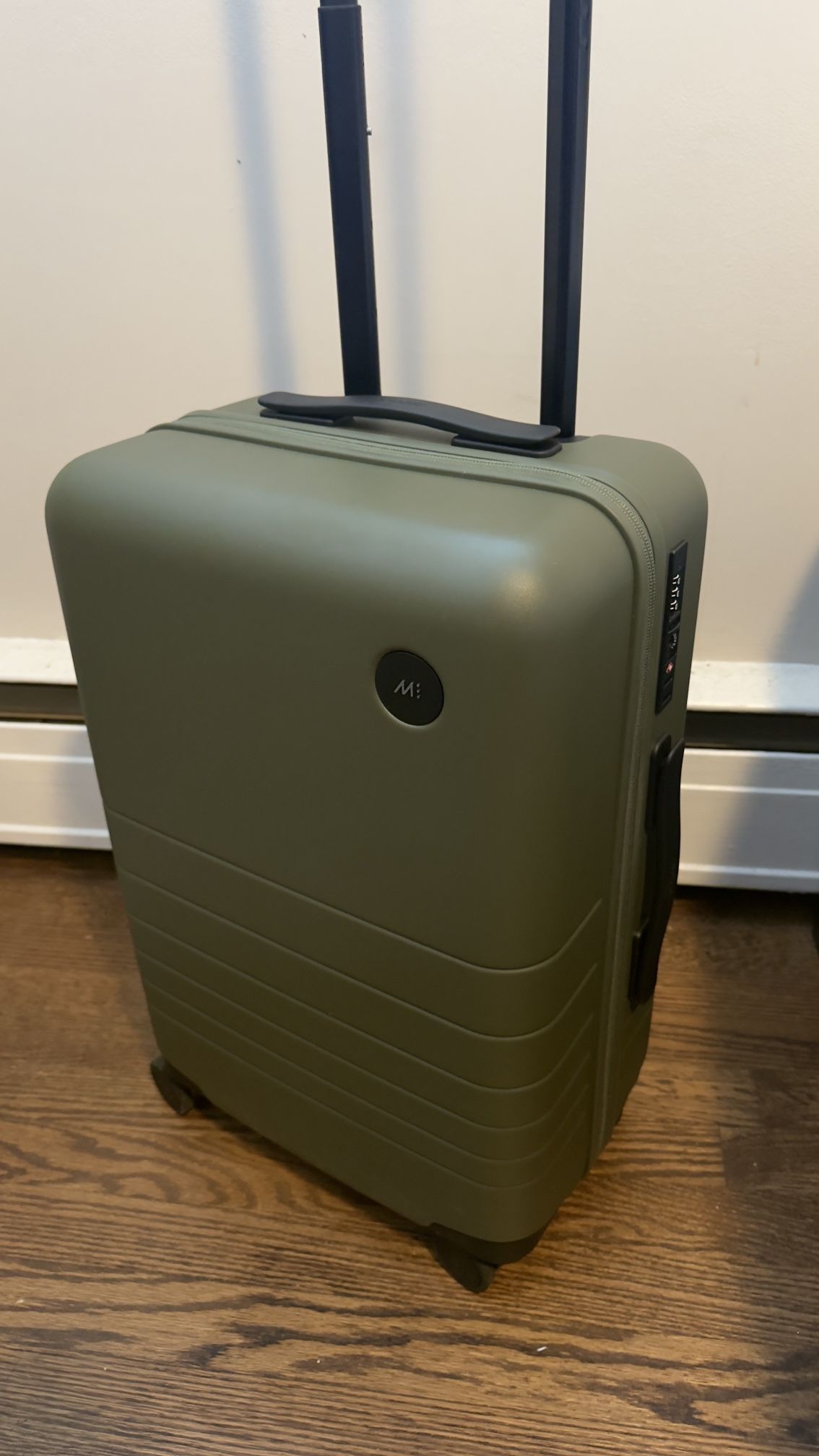 Monos Carry-on Suitcase Olive green