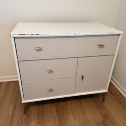 Changing Table