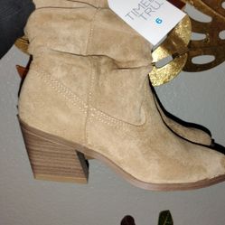 Women's Short Western Boots 