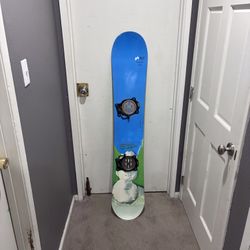 Snowboard with Bindings - Size 152cm