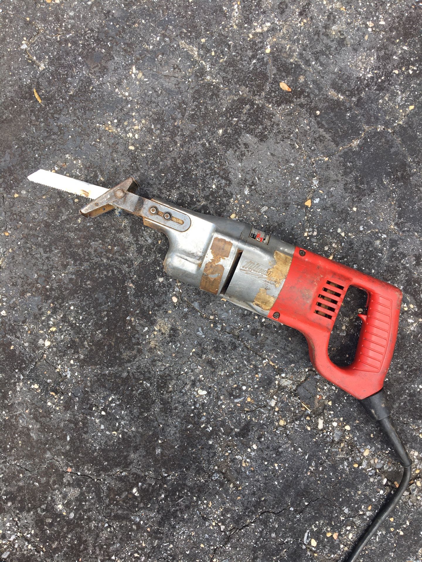 Milwaukee 12 amp Sawzall Reciprocating Saw