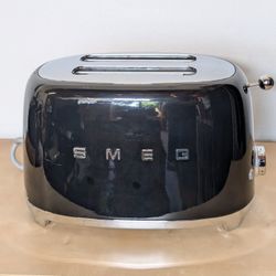 SMEG 2 Slice Retro Electric Toaster 980 W (Black) TSF01BLUS 