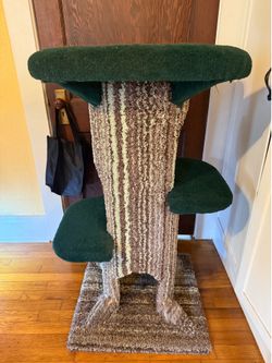 Multi level cat condo and scratching post