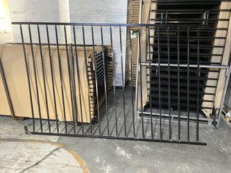 Biasable Galvanized Steel Fence Panels, Flat Top And Bottom-44” H