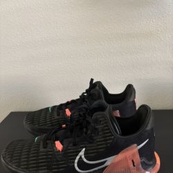 LeBron Witness 6 Black Sequoia Crimson 