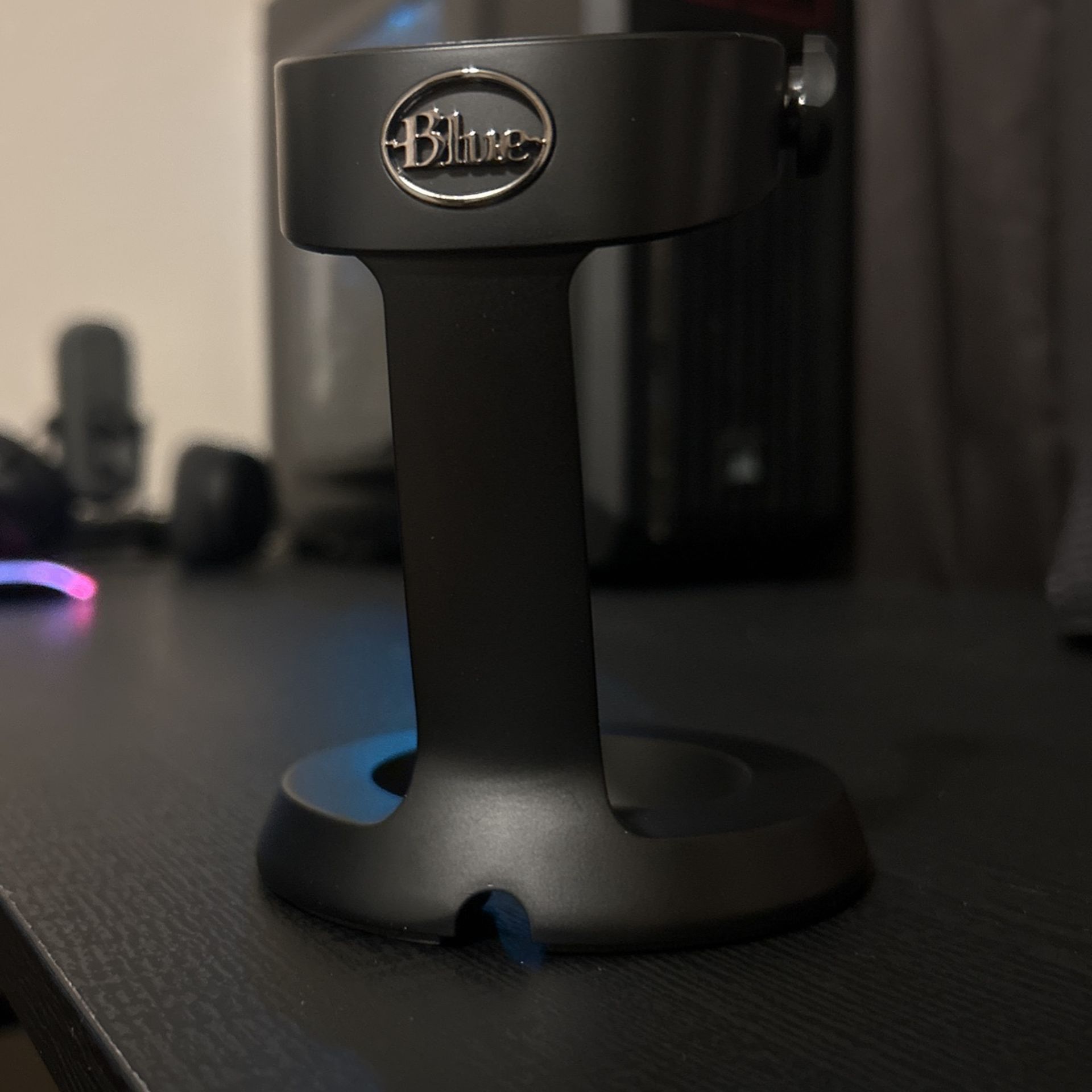 Blue Yeti Nano Microphone Stand
