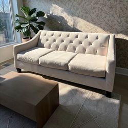 Creamy Gray Velvet Tufted Sofa - 3 Cushion Vintage Style Couch
