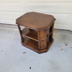 Ethan Allen Solid Cherry Georgian End Table & Rolling Coffee Table Set