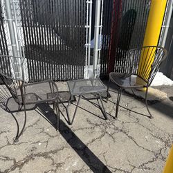 Whole outdoor table set