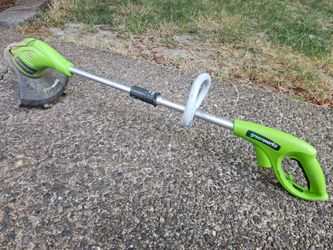 Greenworks Electric Weed Eater and Edger Combo