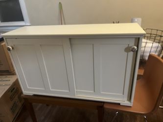 Cabinet With Sliding Doors