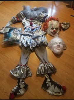 Pennywise costume