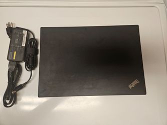 Lenovo ThinkPad t470 14 inch Screen Intel i5 256 GB sata ssd